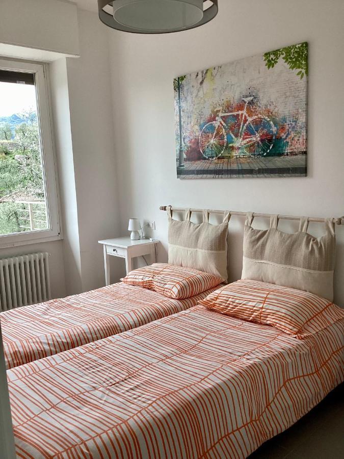 Casa Mario & Laura Ferienwohnungen Free Wi-Fi Parking Мальчезіне Екстер'єр фото